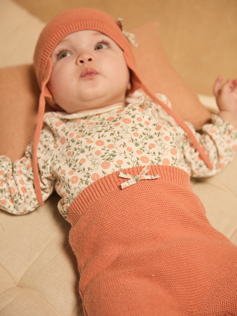 Set di felpa con stampa floreale + leggings + calze per neonata