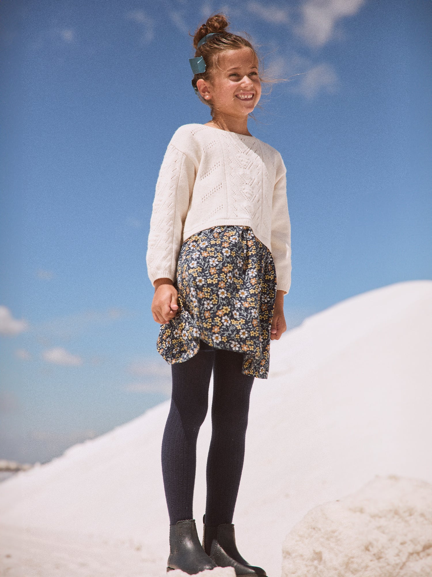 Vestito bicolore ecru con gonna stampata a fiori per ragazze