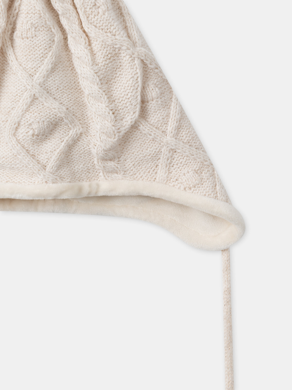 Cappello ecru ricci con pompom in pelliccia sintetica bambina