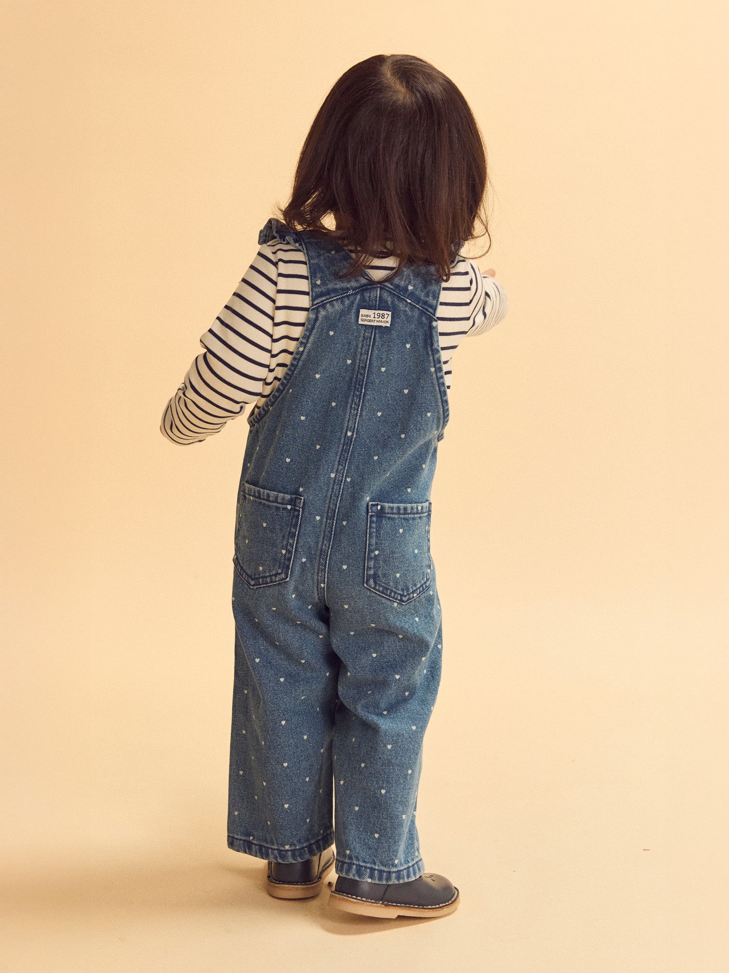 tmp/68893507776/files/1e3bf0b5-a396-4c9a-b5e5-861cd0ee5ead/26H1BF51SAL_P274_479704ea2-a16b-4f9f-b34b-c8da0a125da1.jpg