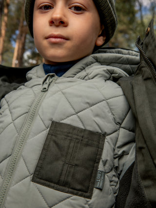tmp/68893507776/files/f935794b-86bd-4a10-8148-1ff0cada7aab/26H3PGK2PAR_G608_58016dcf6-ff4e-4efb-a812-2550466d65b5.jpg