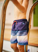 Costume shorts blu sfumato a righe rosse bambino CYMAILLAGE / 22E4PGO3MAI622