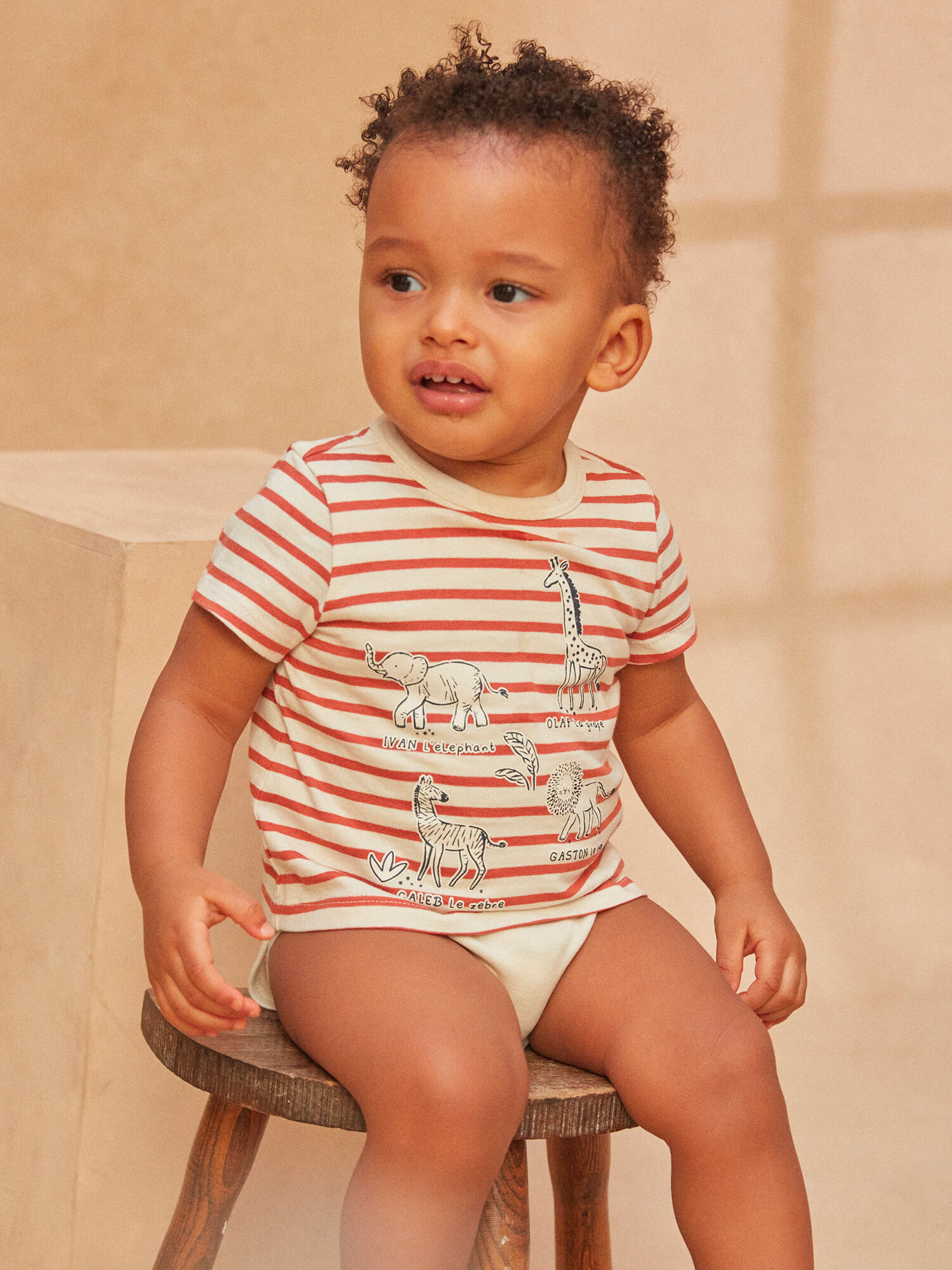 Maglietta pancia store scoperta bambina