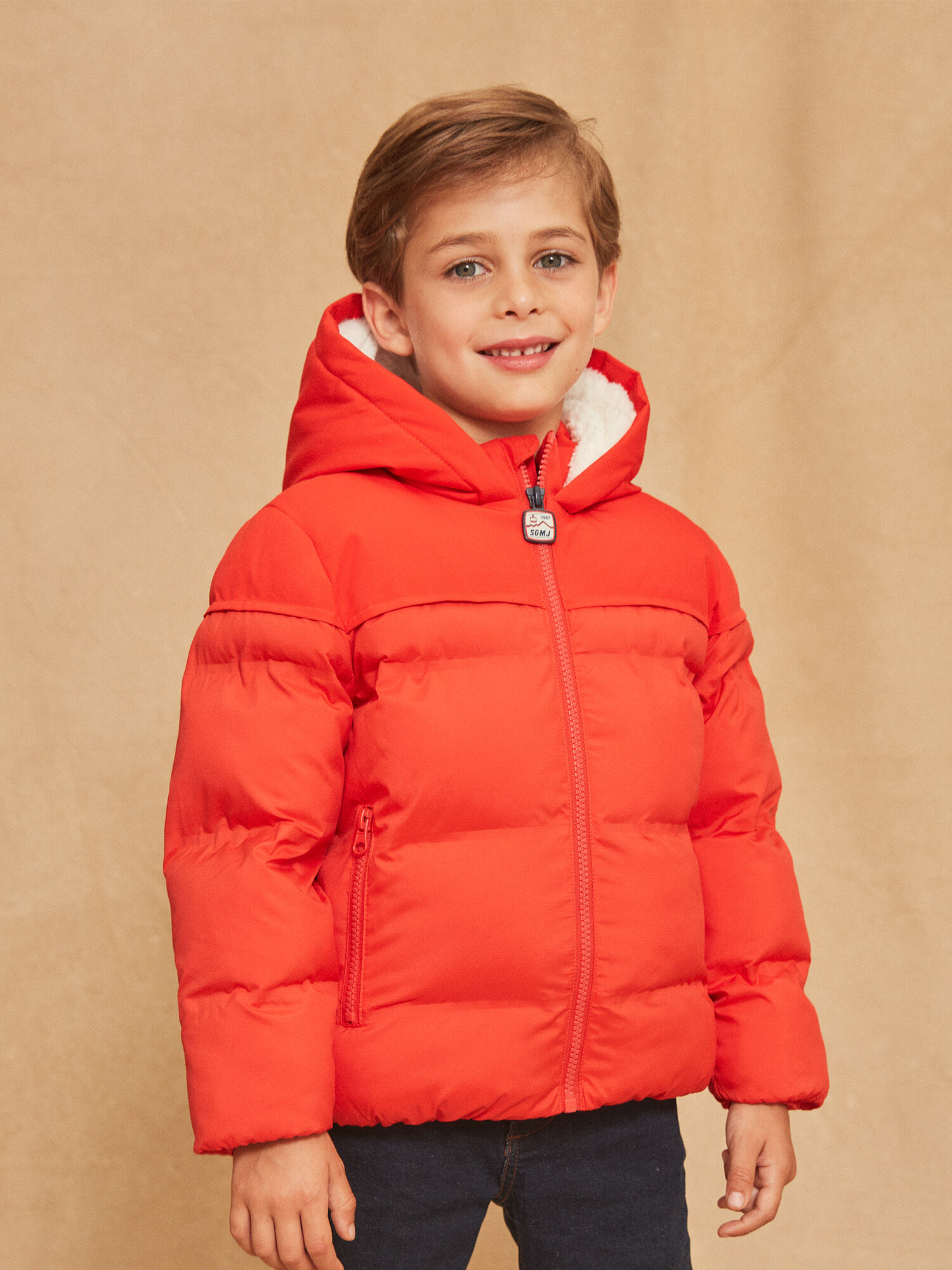 Piumino rosso con cappuccio cheap
