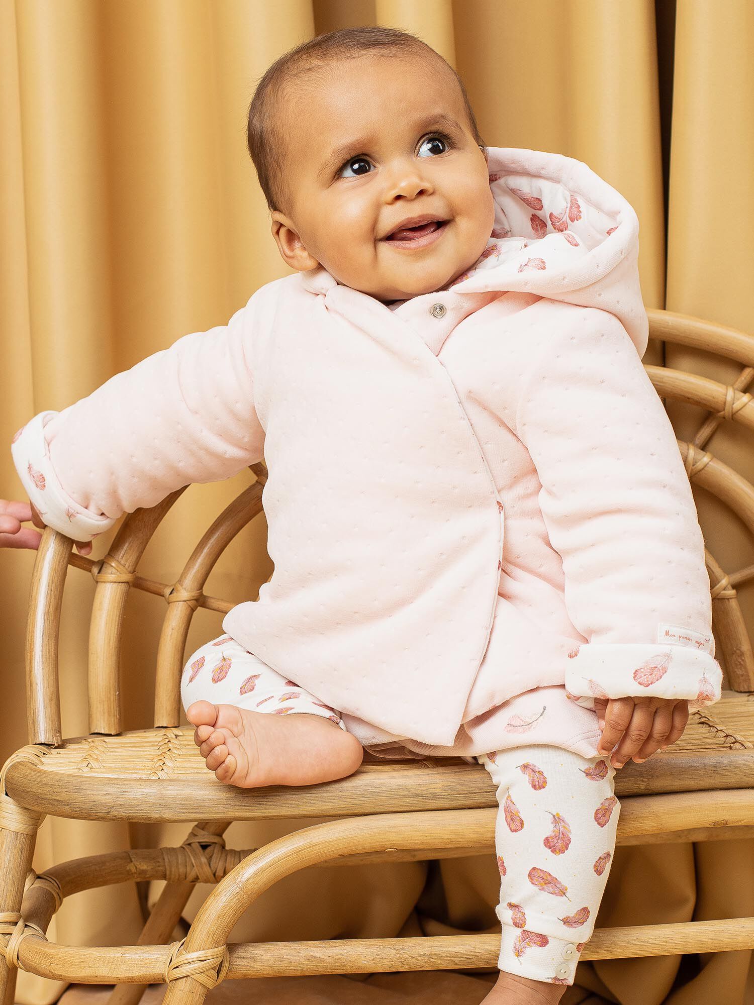 Giacca double face in velluto con cappuccio rosa neonata