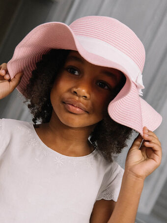 Cappello da cerimonia rosa e nastro bianco bambina COUHAETTE / 22E4PFH1CHA301