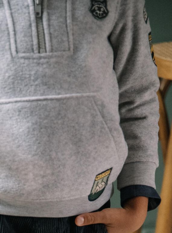 Maglia grigio melange con tasca a marsupio DEBADGEAGE / 22H3PGR1PUL943